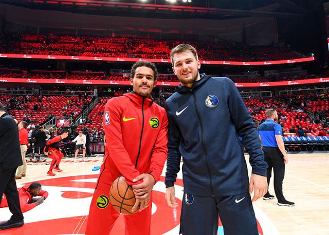 客战那不勒斯替补登场，科斯蒂奇达成尤文生涯100场里程碑（客场对阵那不勒斯替补登场，科斯蒂奇迎来尤文生涯第100场）